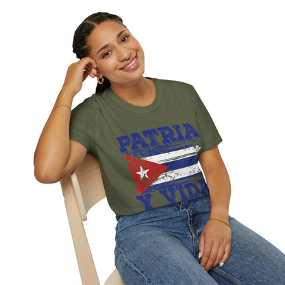 Cuba Patria y Vida Flag Distressed Vintage Cuban Flag T-Shirt For Men Women