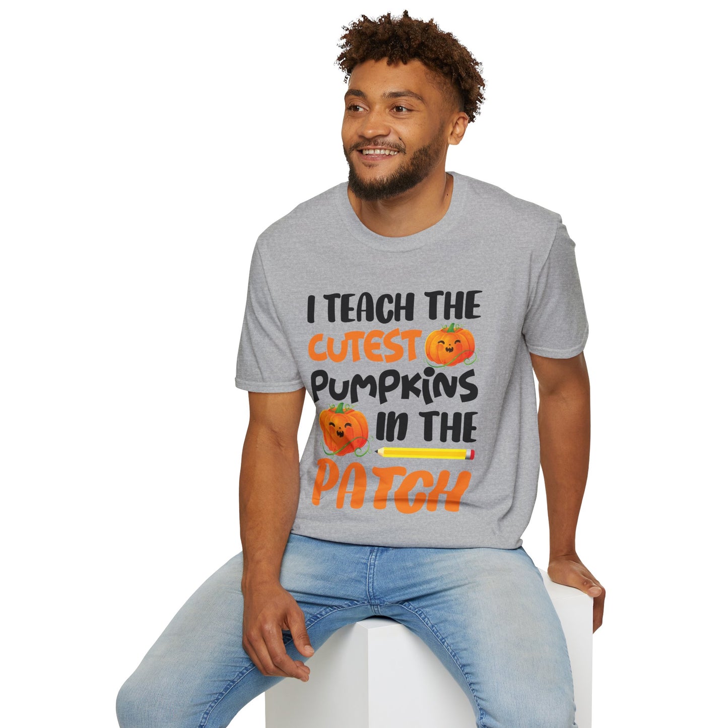 Funny I Teach The Cutest Pumpkins In The Patch Teacher Halloween Pumpkin  T-Shirt For Men Women