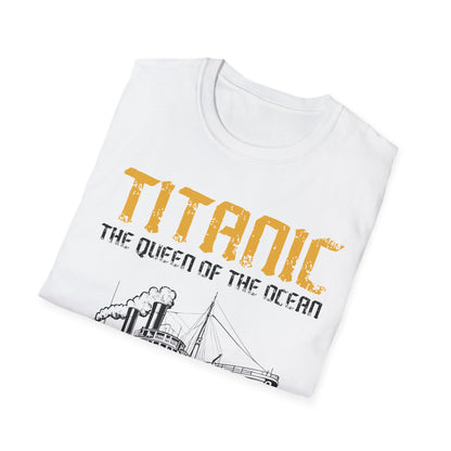 Vintage RMS Titanic 1912 Distressed Sea Sailing Ship Ocean T-Shirt For Men Women T-Shirt