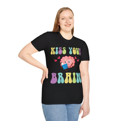 Funny Back To School Kiss Your Brain Cute Teacher Appreciation T-Shirt For Men Women T-Shirt