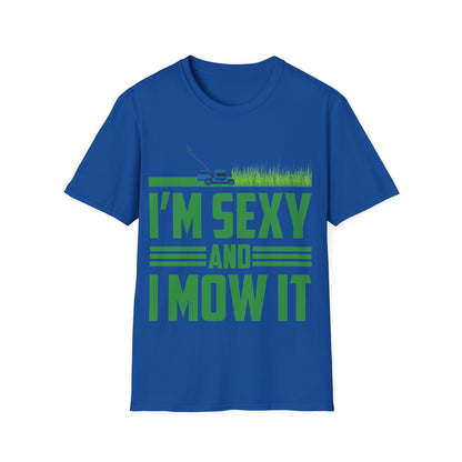 Funny Im Sexy and I Mow It Retro Grass Lawn Mower T-Shirt