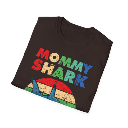 Funny Mommy Shark Vintage Doo Doo Doo Mothers Day Birthday Gift Tee T-Shirt Women