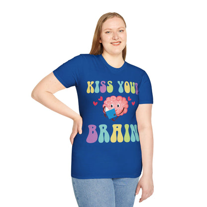 Funny Back To School Kiss Your Brain Cute Teacher Appreciation T-Shirt For Men Women T-Shirt