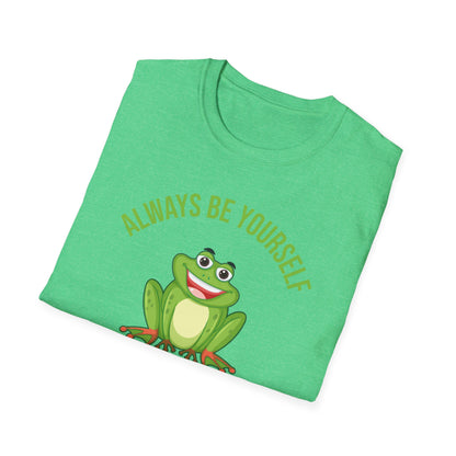 Frog Always Be Yourself Retro Vintage Men Women Amphibian T-Shirt