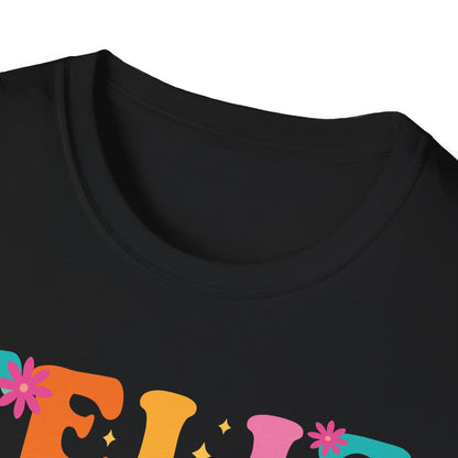 Funny Feliz 100 Diaz De Escuela 100th Day School Spanish Teacher T-Shirt For Men Women Kids