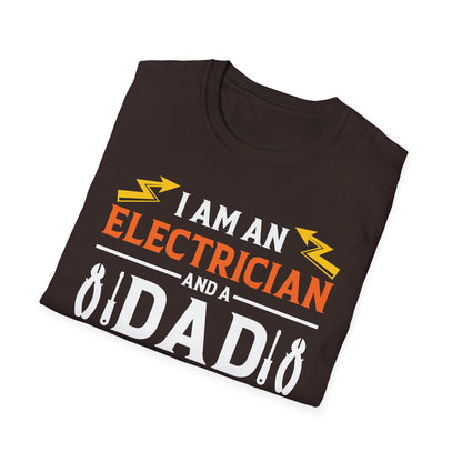 Funny I Am an Electrician and A Dad Nothing Scares Me Gift Tee T-Shirt