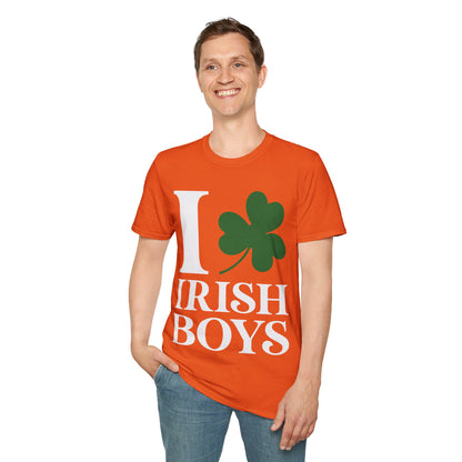 Funny I Love Irish Boys Shamrock St Patricks Day T-Shirt For Men Women T-Shirt