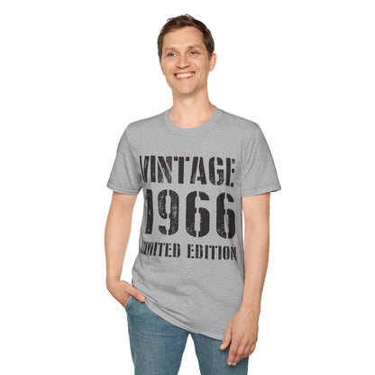 Funny Vintage 1966 60th Birthday Gifts 60 Year Old T-Shirt For Men Women