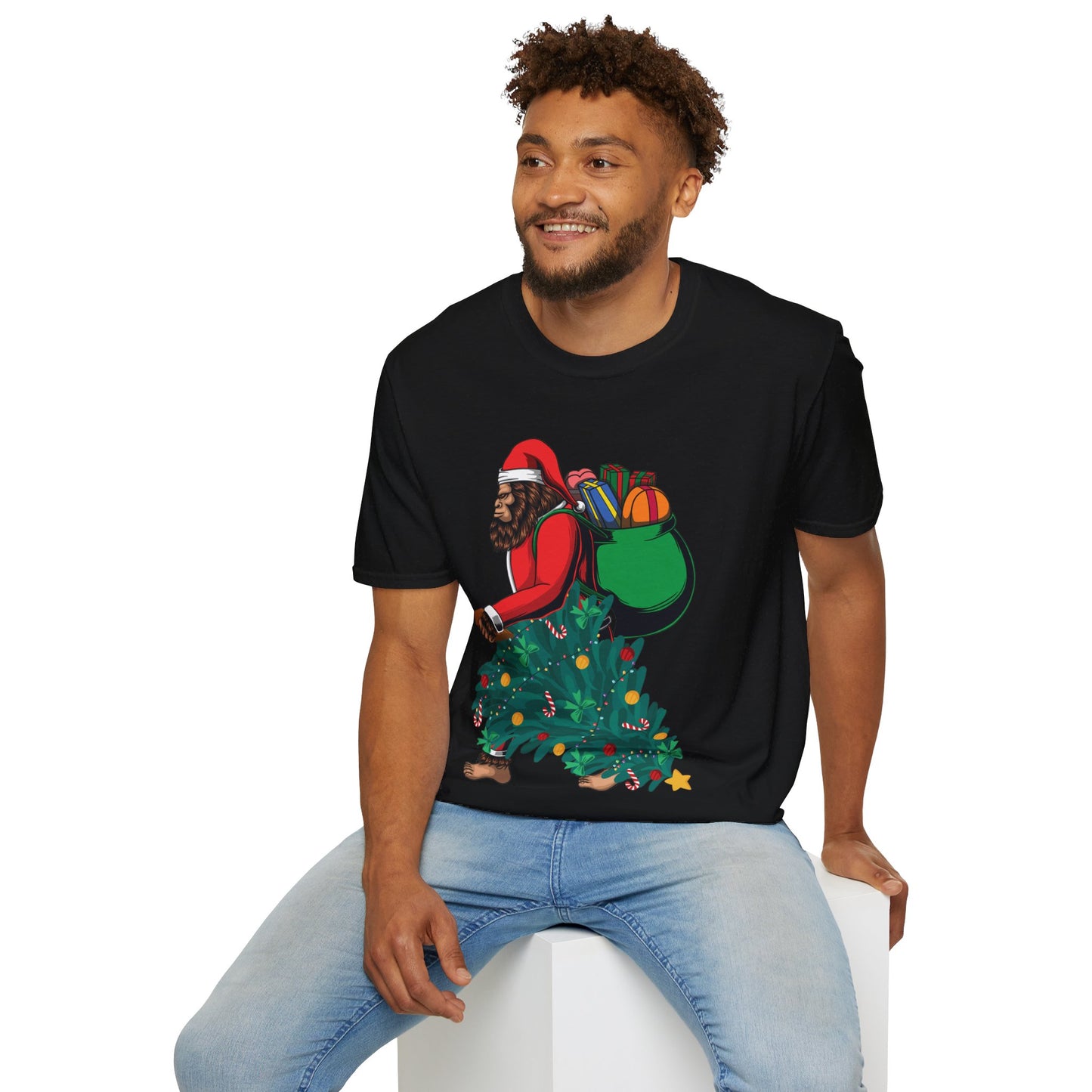 Bigfoot Santa Christmas Tree Lights Gifts Funny Xmas Sasquatch T-Shirt For Men Women T-Shirt