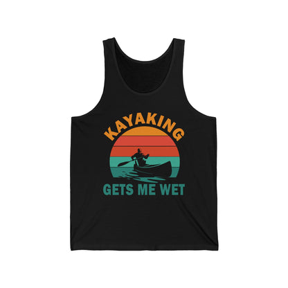 Funny Kayaking Gets Me Wet Paddling Boating Vintage Kayaker Tank Top