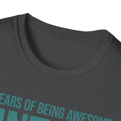 60 Year Old Gifts Vintage 1966 60 Years Awesome 60th Birthday T-Shirt