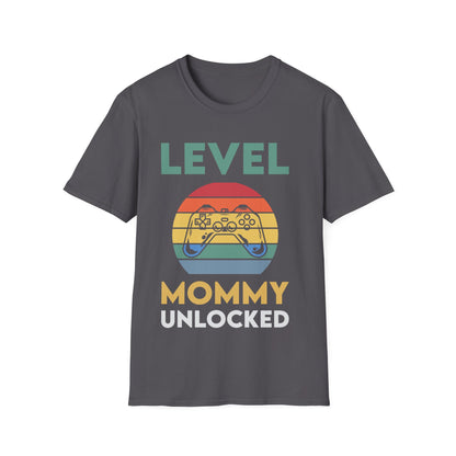 Funny Level Mommy Unlocked Soon Mom to Be Mothers Day Gamer Gaming T-Shirt