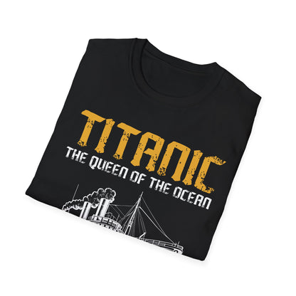 Vintage RMS Titanic 1912 Distressed Sea Sailing Ship Ocean T-Shirt For Men Women T-Shirt