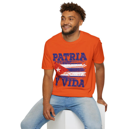 Cuba Patria y Vida Flag Distressed Vintage Cuban Flag T-Shirt For Men Women