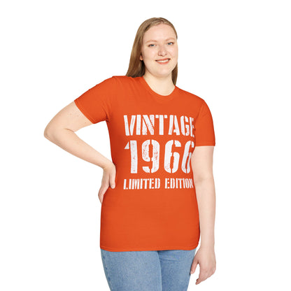 Funny Vintage 1966 60th Birthday Gifts 60 Year Old T-Shirt For Men Women