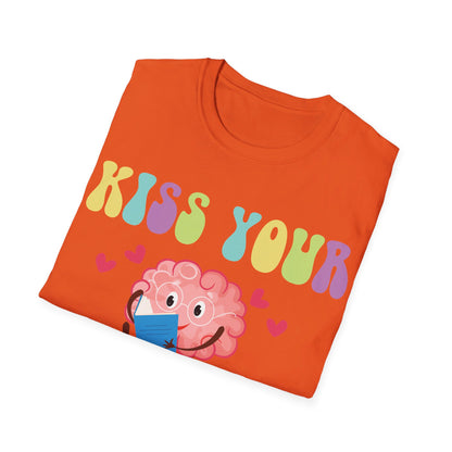 Funny Back To School Kiss Your Brain Cute Teacher Appreciation T-Shirt For Men Women T-Shirt