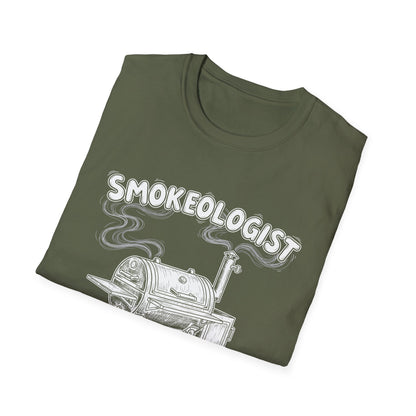 Funny Smokeologist Pitmaster BBQ Smoker Grilling T-Shirt