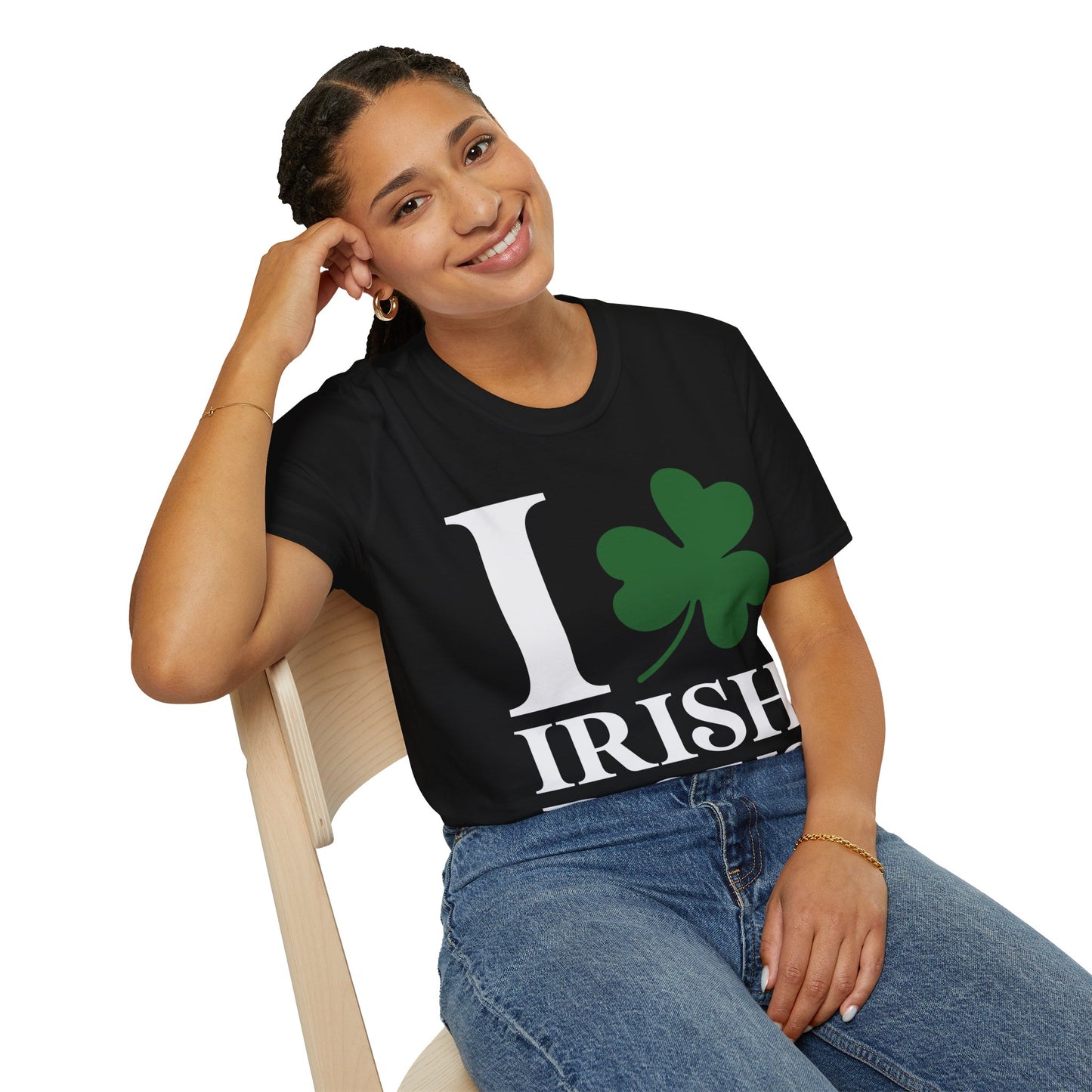 Funny I Love Irish Boys Shamrock St Patricks Day T-Shirt For Men Women T-Shirt