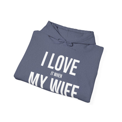 Funny I Love It When My Wife Lets Me Go Golfing Anniversary Novelty Hoodie