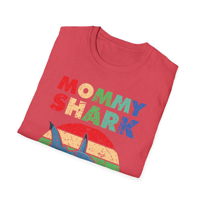 Funny Mommy Shark Vintage Doo Doo Doo Mothers Day Birthday Gift Tee T-Shirt Women