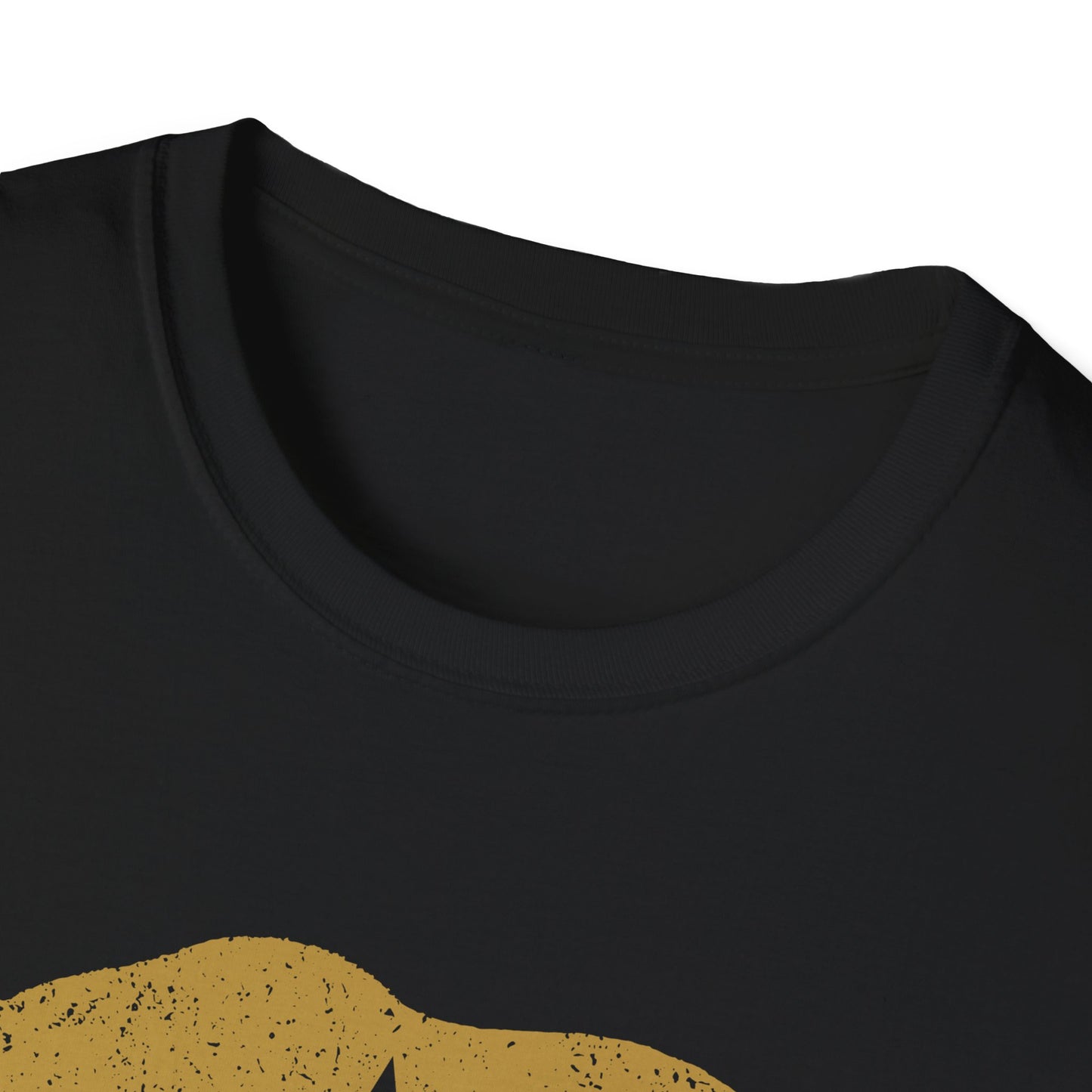 California Golden State Bear Vintage Distressed Graphic T-Shirt