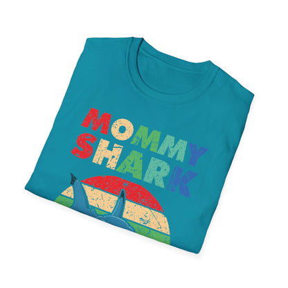 Funny Mommy Shark Vintage Doo Doo Doo Mothers Day Birthday Gift Tee T-Shirt Women