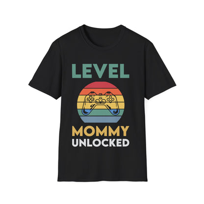 Funny Level Mommy Unlocked Soon Mom to Be Mothers Day Gamer Gaming T-Shirt