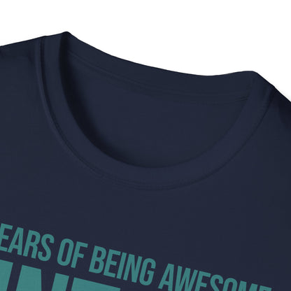 60 Year Old Gifts Vintage 1966 60 Years Awesome 60th Birthday T-Shirt
