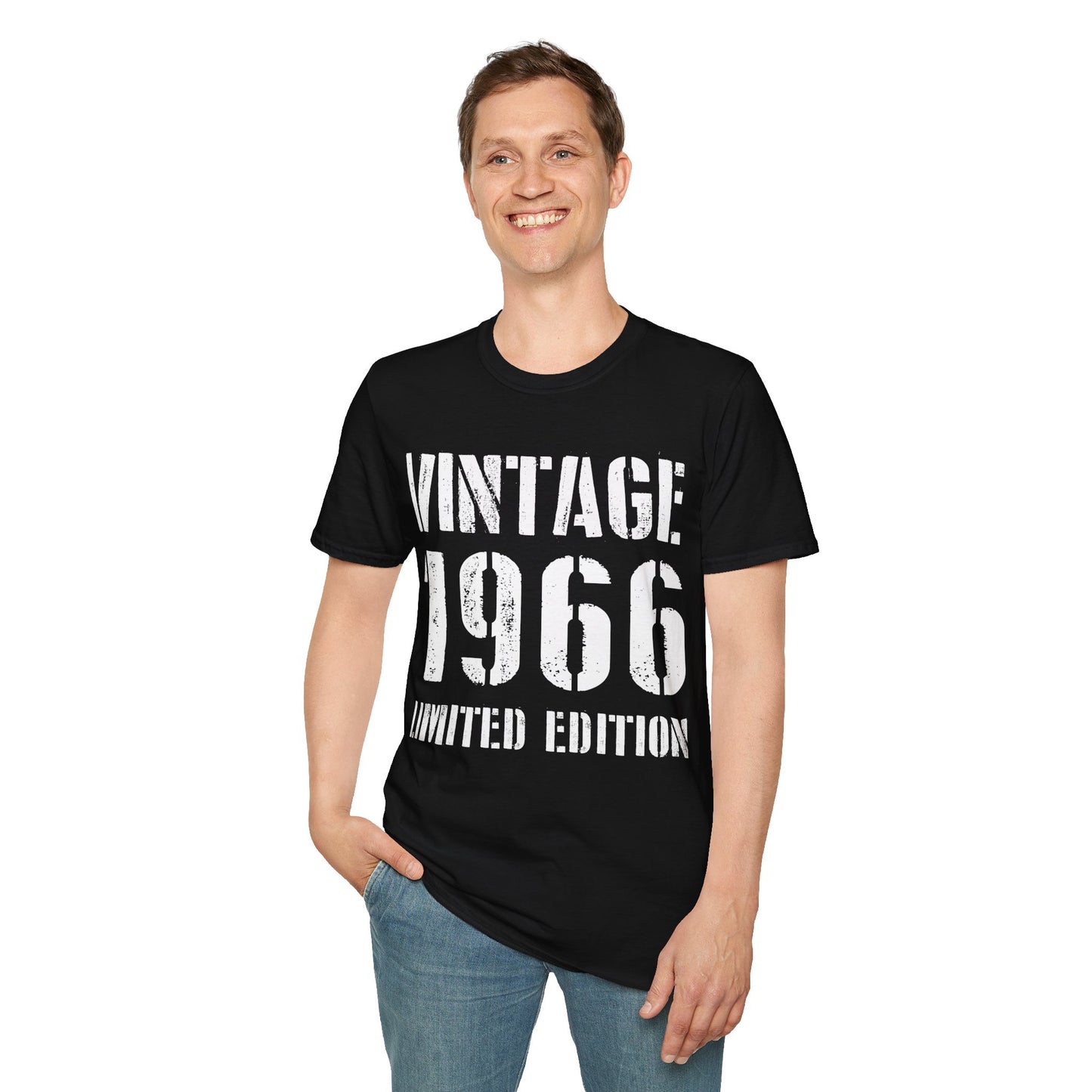 Funny Vintage 1966 60th Birthday Gifts 60 Year Old T-Shirt For Men Women