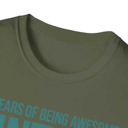 60 Year Old Gifts Vintage 1966 60 Years Awesome 60th Birthday T-Shirt