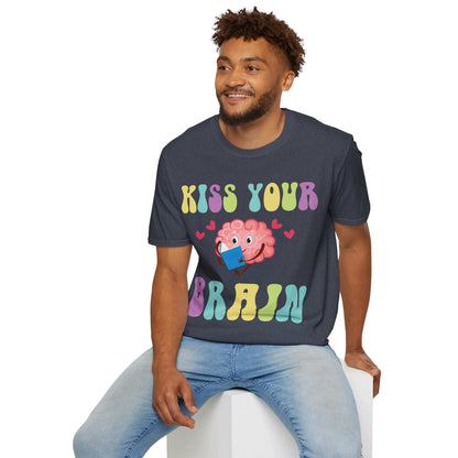 Funny Back To School Kiss Your Brain Cute Teacher Appreciation T-Shirt For Men Women T-Shirt