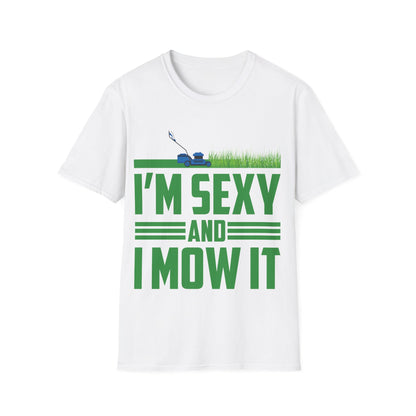 Funny Im Sexy and I Mow It Retro Grass Lawn Mower T-Shirt