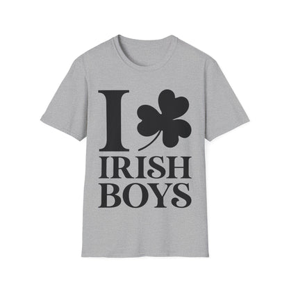 Funny I Love Irish Boys Shamrock St Patricks Day T-Shirt For Men Women T-Shirt