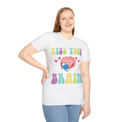 Funny Back To School Kiss Your Brain Cute Teacher Appreciation T-Shirt For Men Women T-Shirt